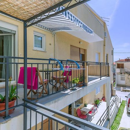 Apartment Ivanka Omis Exterior photo